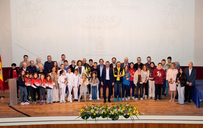  Imagen Sant Antoni reconoce a los deportistas más destacados del municipio en los Premis de l’Esport 2025